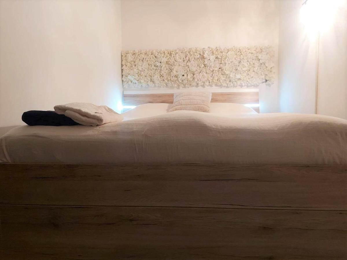 Imadnivalo Kislakas Lägenhet Budapest Exteriör bild
